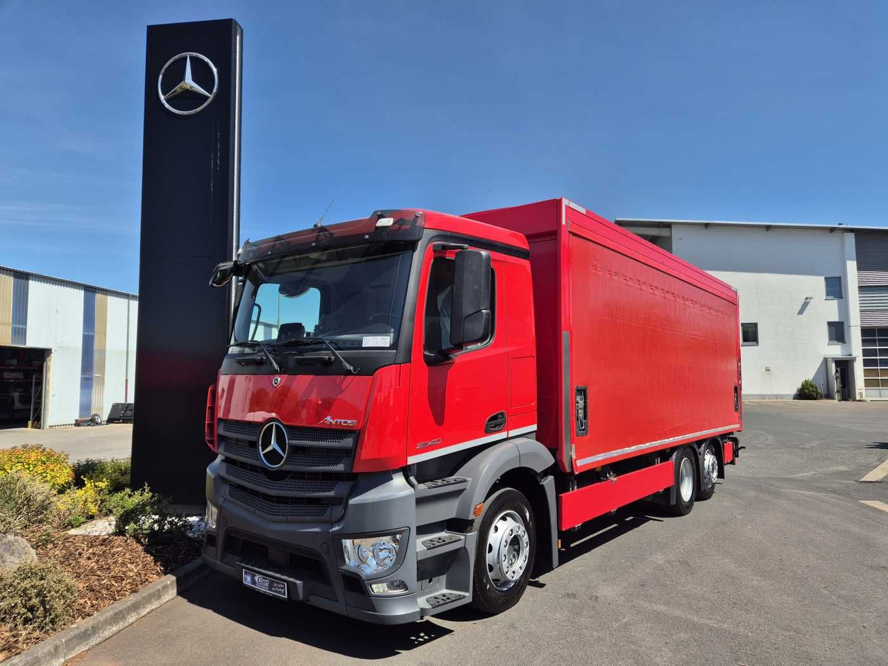 Mercedes-Benz Antos 2540 LnR 6x2 LBW Schiebeplanen AHK - Beverage truck: picture 1 Mercedes-Benz Antos 2540 LnR 6x2 LBW Schiebeplanen AHK - Beverage truck: picture 1