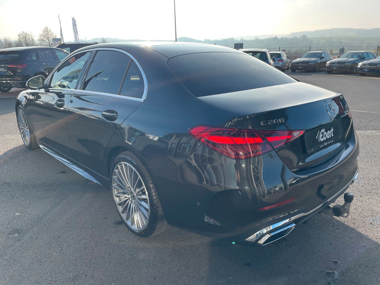 Mercedes-Benz C 200 4M AMG Pano+AHK+360°+Digital+Ambiente - Sedan: picture 3 Mercedes-Benz C 200 4M AMG Pano+AHK+360°+Digital+Ambiente - Sedan: picture 3