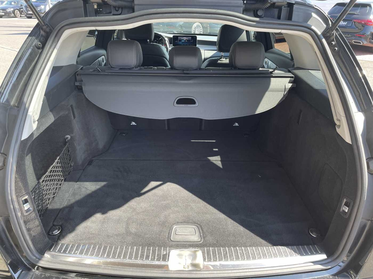 Car Mercedes-Benz C 220 d T 9G Avantgarde R-Kamera+AHK +Burmester+: picture 6