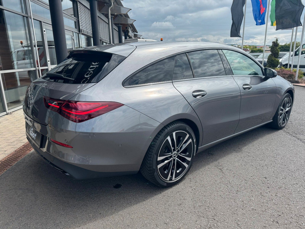Mercedes-Benz CLA 180 Shooting Brake - Station wagon: picture 4 Mercedes-Benz CLA 180 Shooting Brake - Station wagon: picture 4