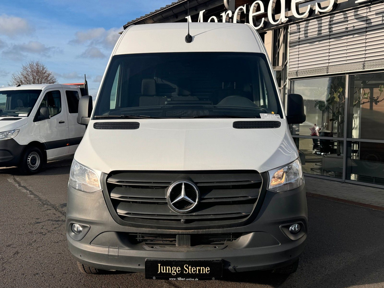 Mercedes-Benz Sprinter 317 CDI 3665 9G Klima 360 SHZ MBUX - Panel van: picture 2 Mercedes-Benz Sprinter 317 CDI 3665 9G Klima 360 SHZ MBUX - Panel van: picture 2