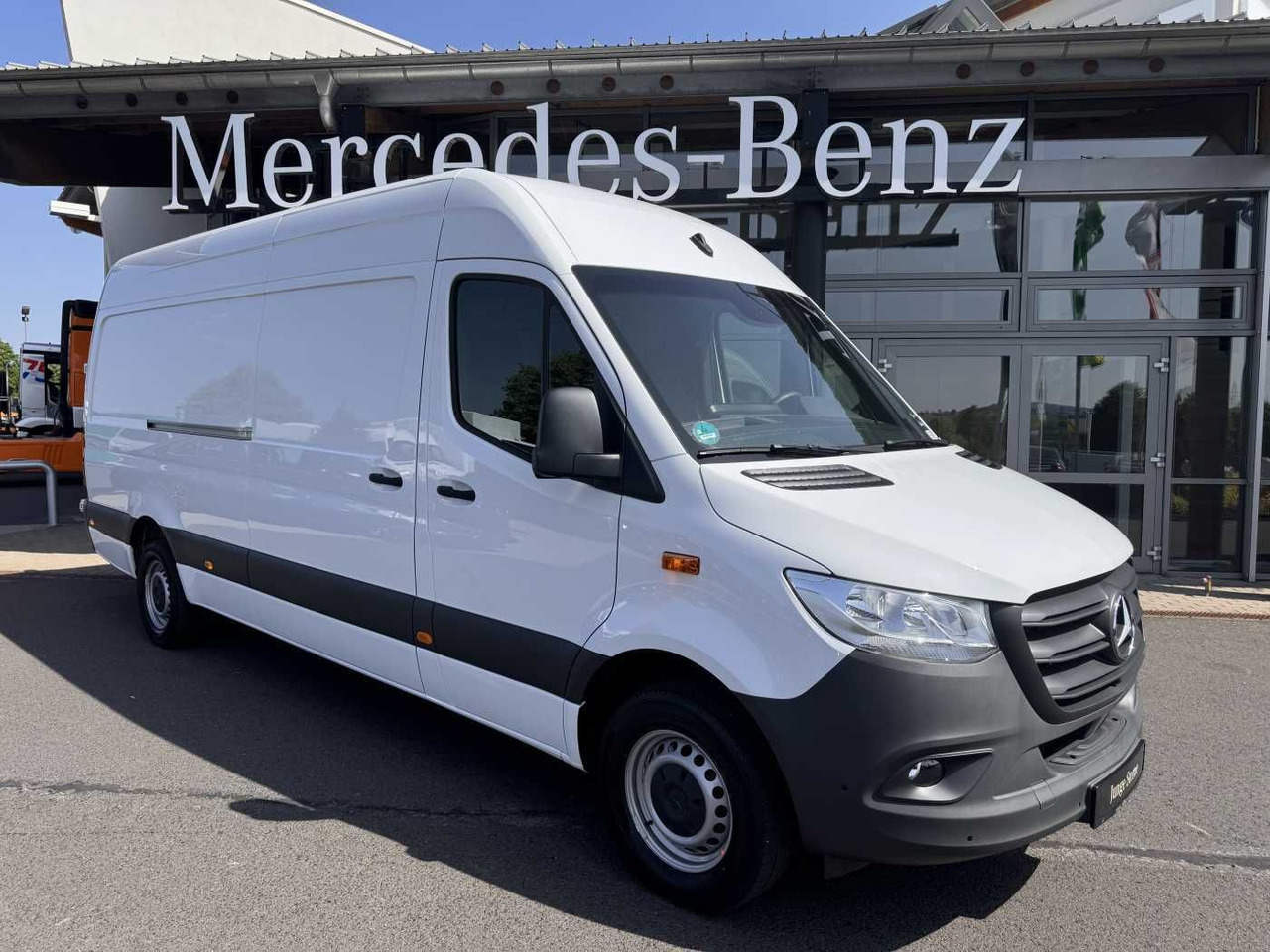 Mercedes-Benz Sprinter 317 CDI 4325 9G AHK3,5 Klima 360 SHZ - Panel van: picture 1 Mercedes-Benz Sprinter 317 CDI 4325 9G AHK3,5 Klima 360 SHZ - Panel van: picture 1