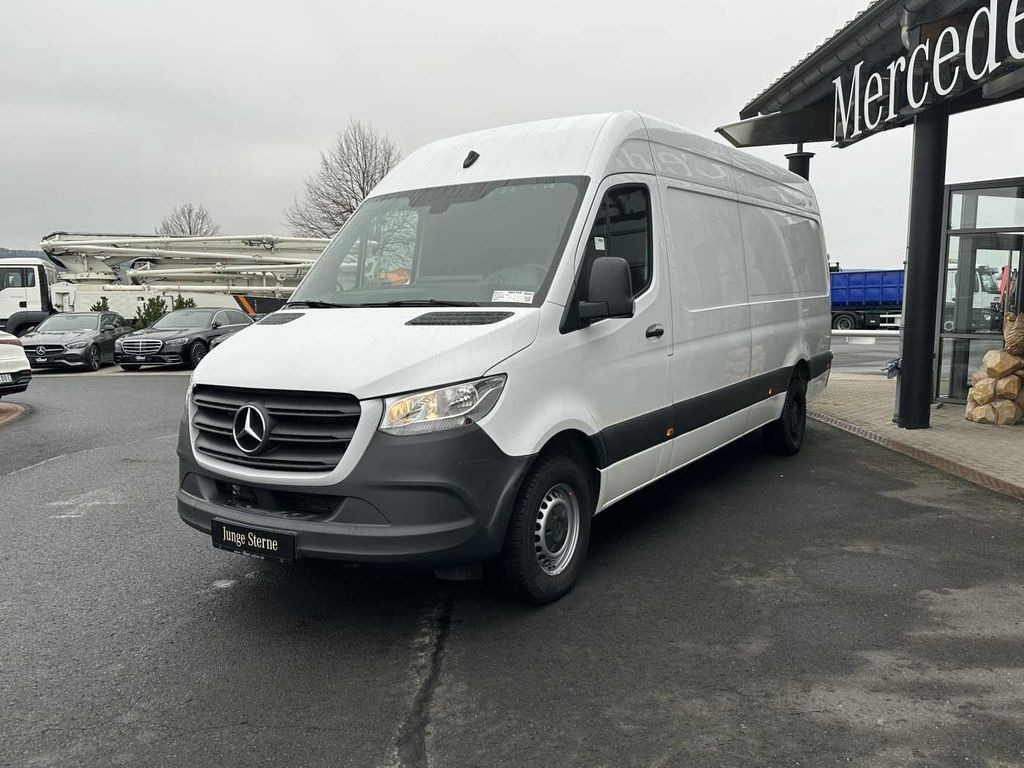 Mercedes-Benz Sprinter 317 CDI 4325 Klima Kamera MBUX10' AHK - Panel van: picture 3 Mercedes-Benz Sprinter 317 CDI 4325 Klima Kamera MBUX10' AHK - Panel van: picture 3