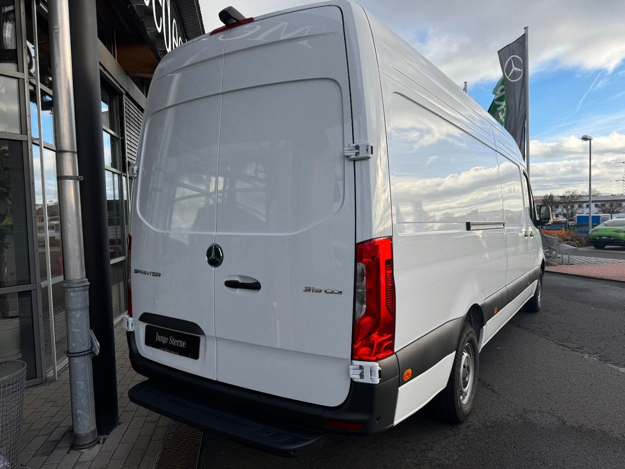 Mercedes-Benz Sprinter 319 CDI 4325 Klimaautom Kamera LED - Panel van: picture 4 Mercedes-Benz Sprinter 319 CDI 4325 Klimaautom Kamera LED - Panel van: picture 4