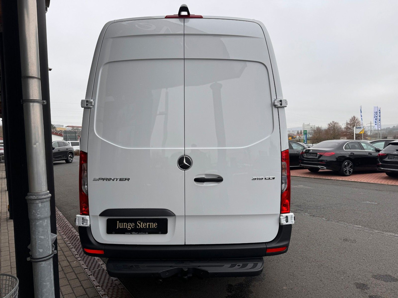 Mercedes-Benz Sprinter 319 CDI 4325 LED MBUX SHZ AHK - Panel van: picture 5 Mercedes-Benz Sprinter 319 CDI 4325 LED MBUX SHZ AHK - Panel van: picture 5