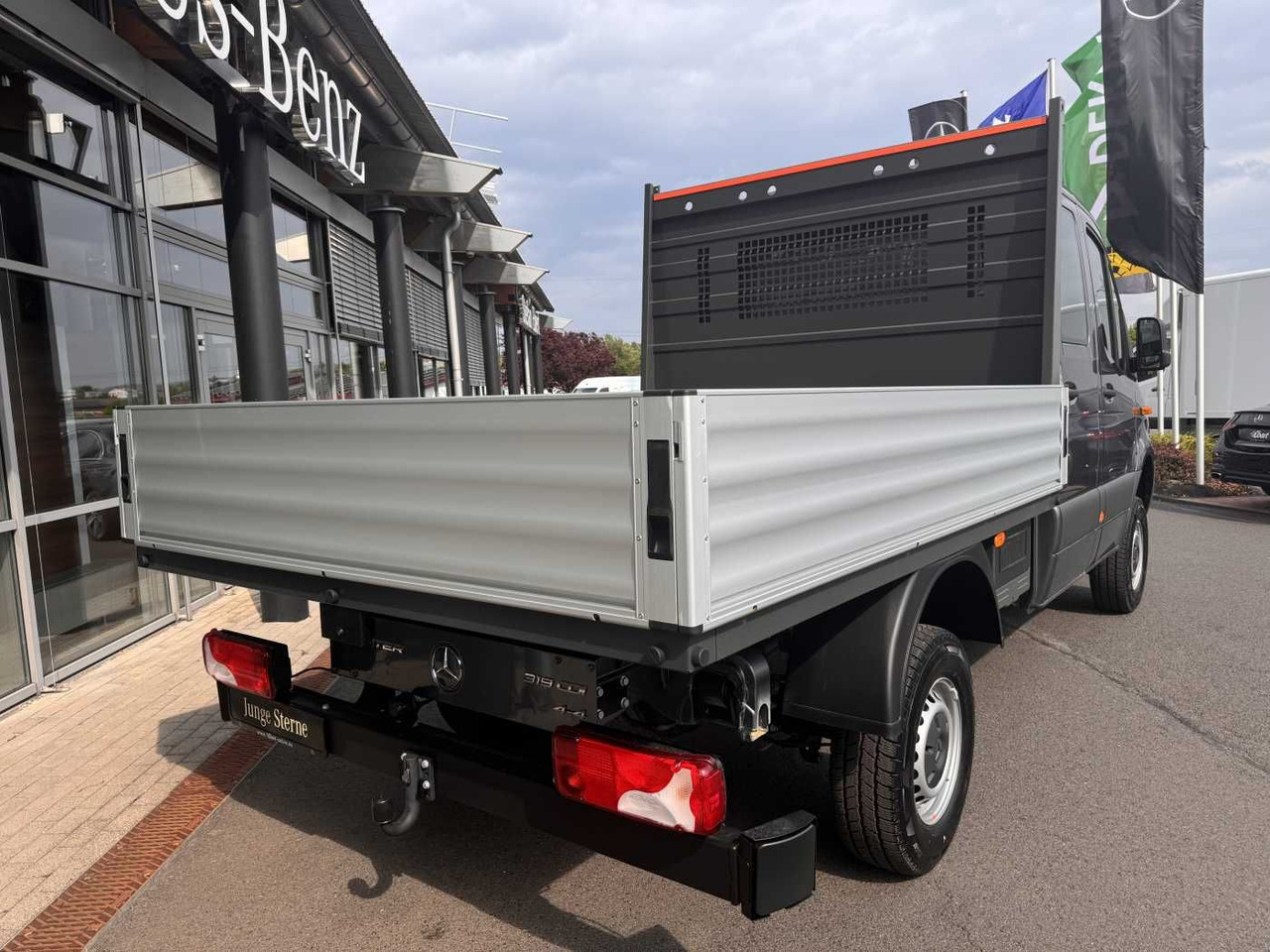 Mercedes-Benz Sprinter 319 CDI 4x4 DoKa AHK3,5 Klima Kamera - Open body delivery van, Combi van: picture 4 Mercedes-Benz Sprinter 319 CDI 4x4 DoKa AHK3,5 Klima Kamera - Open body delivery van, Combi van: picture 4