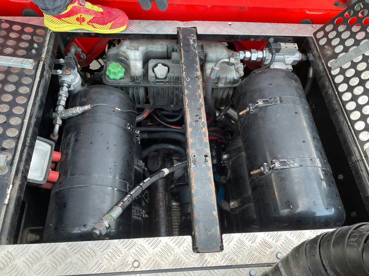 Logging truck, Crane truck Mercedes-Benz TUROX 8x8 Eschlböck Biber 92 Holzhacker / 1.512h: picture 16 Logging truck, Crane truck Mercedes-Benz TUROX 8x8 Eschlböck Biber 92 Holzhacker / 1.512h: picture 16