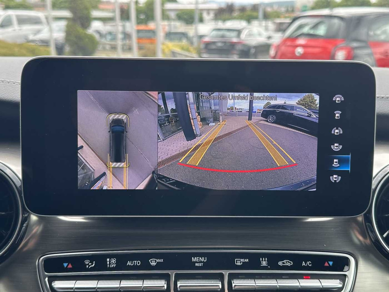 Station wagon Mercedes-Benz V 300 d 4MATIC EXCLUSIVE AMG Panorama DISTRONIC: picture 15