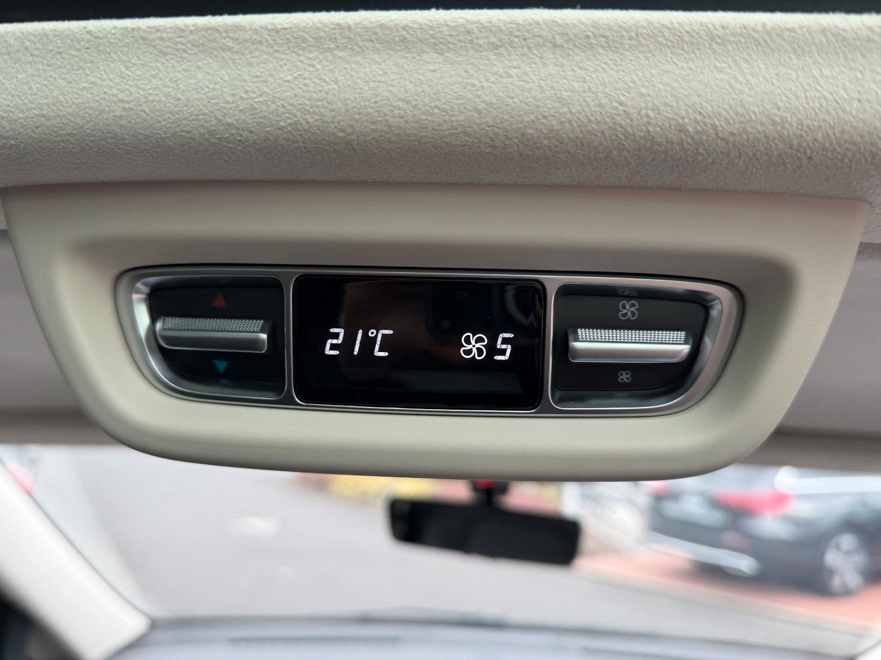 Passenger van Mercedes-Benz V 300 d 4MATIC EXCLUSIVE Luxus-Sitze AHK2,5to: picture 16