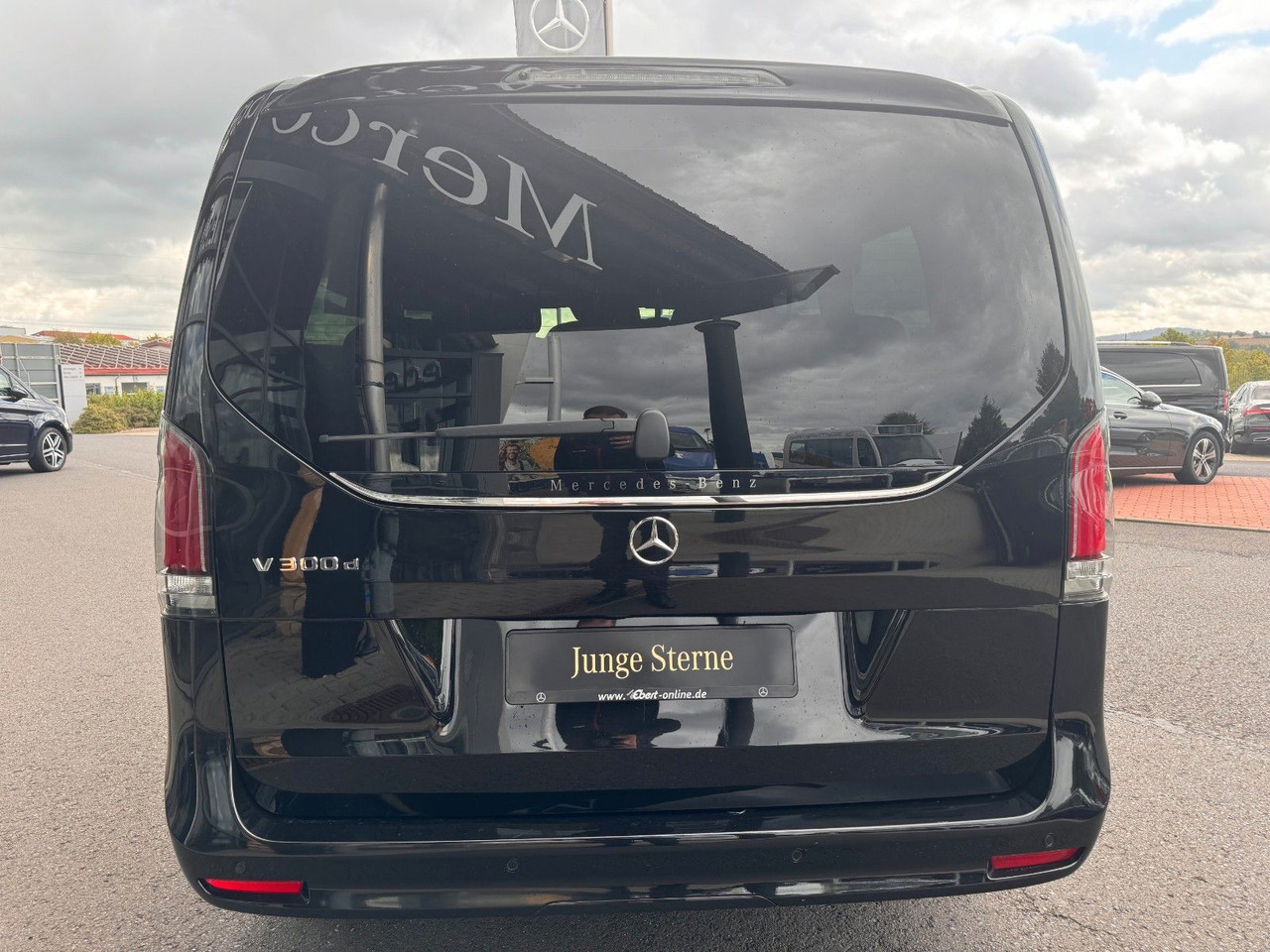 Mercedes-Benz V 300 d AVANTGARDE Extralang 360Kamera Standheiz - Station wagon: picture 5 Mercedes-Benz V 300 d AVANTGARDE Extralang 360Kamera Standheiz - Station wagon: picture 5