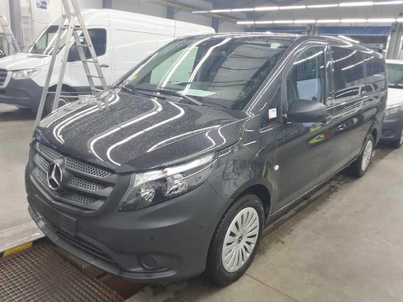 Mercedes-Benz Vito 116 CDI Tourer 2xKlima AHK Kamera Audio40 - Car: picture 1 Mercedes-Benz Vito 116 CDI Tourer 2xKlima AHK Kamera Audio40 - Car: picture 1