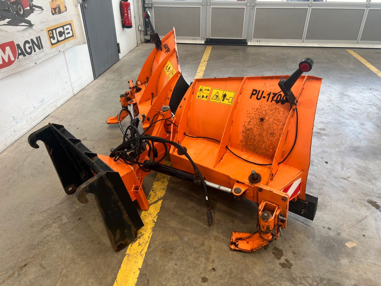 Pronar PU-1700 Schneeschild / 2011 / 1.930 mm - Snow plows: picture 5 Pronar PU-1700 Schneeschild / 2011 / 1.930 mm - Snow plows: picture 5