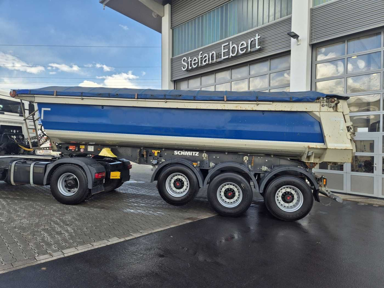 Schmitz Cargobull SGF*S3 SKI 24 SL 7.2 Mulde 23m³ Liftachse 5x - Tipper semi-trailer: picture 4 Schmitz Cargobull SGF*S3 SKI 24 SL 7.2 Mulde 23m³ Liftachse 5x - Tipper semi-trailer: picture 4