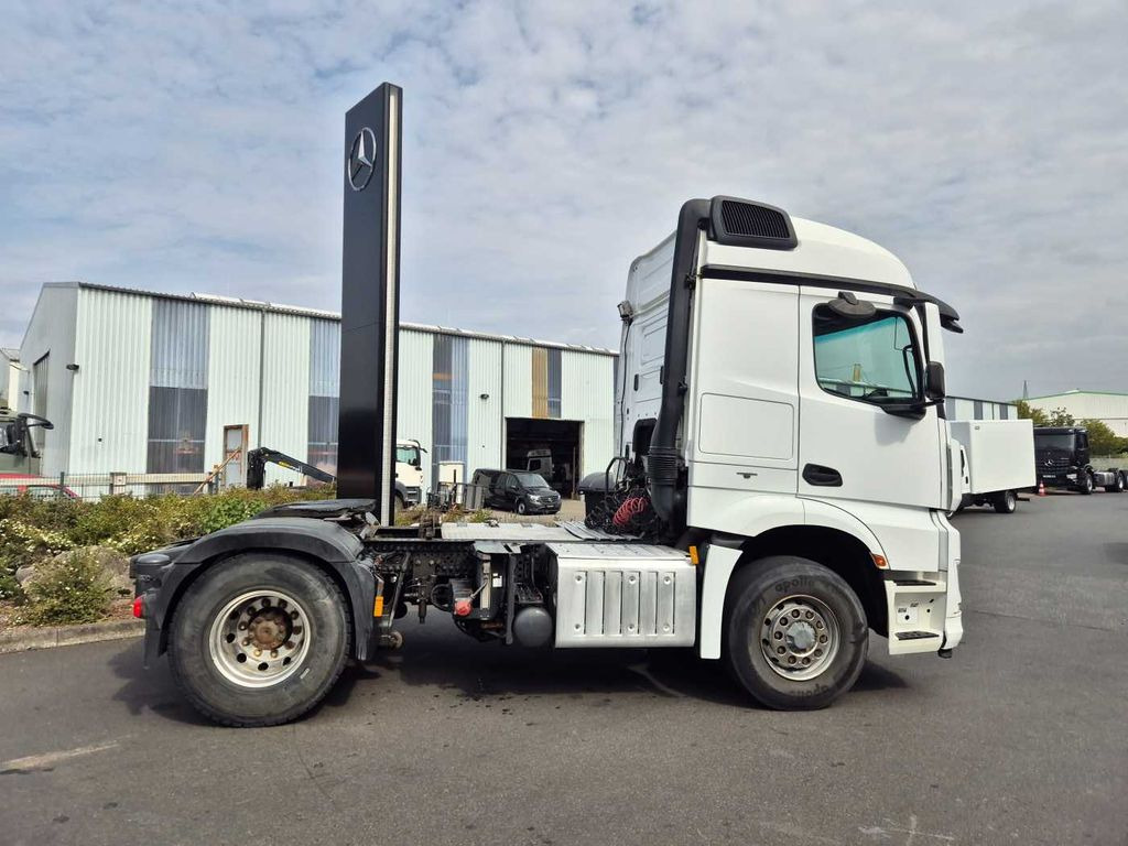 Mercedes-Benz Arocs 1845 LS 4x4 HAD Retarder Hydraulik Navi Mercedes-Benz Arocs 1845 LS 4x4 HAD Retarder Hydraulik Navi - Tractor truck: picture 5 Mercedes-Benz Arocs 1845 LS 4x4 HAD Retarder Hydraulik Navi Mercedes-Benz Arocs 1845 LS 4x4 HAD Retarder Hydraulik Navi - Tractor truck: picture 5