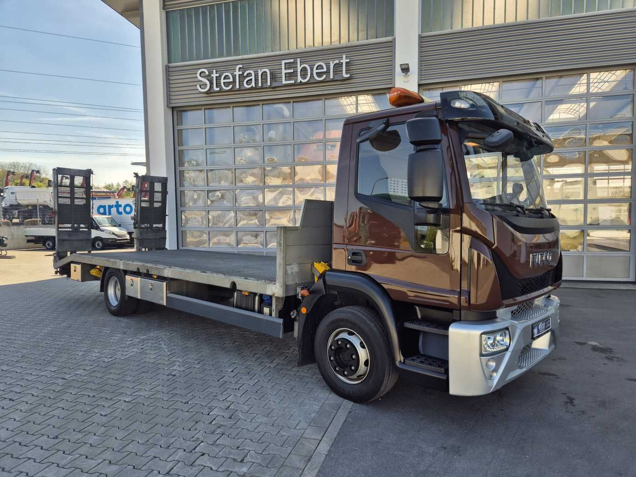 Iveco Eurocargo ML140E25/P Maschinentransporter Winde - Truck: picture 3 Iveco Eurocargo ML140E25/P Maschinentransporter Winde - Truck: picture 3