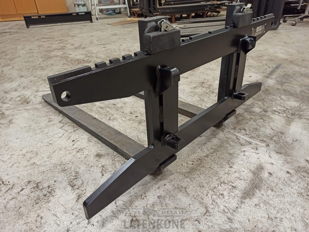 Laten Trukkipiikit 1600kg 1100mm/1000mm 2A Avant - Forks for Construction machinery: picture 5 Laten Trukkipiikit 1600kg 1100mm/1000mm 2A Avant - Forks for Construction machinery: picture 5