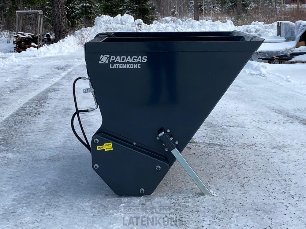 Padagas Hiekoituskauha 1500L kapea | -20% alennuksessa! - Sand/ Salt spreader: picture 2 Padagas Hiekoituskauha 1500L kapea | -20% alennuksessa! - Sand/ Salt spreader: picture 2