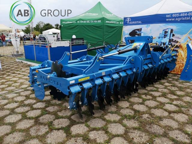 Agristal BTH hydraulic folding disc harrow 4.5 m - Disc harrow: picture 4 Agristal BTH hydraulic folding disc harrow 4.5 m - Disc harrow: picture 4