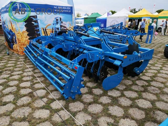 Agristal BTH hydraulic folding disc harrow 4.5 m - Disc harrow: picture 2 Agristal BTH hydraulic folding disc harrow 4.5 m - Disc harrow: picture 2