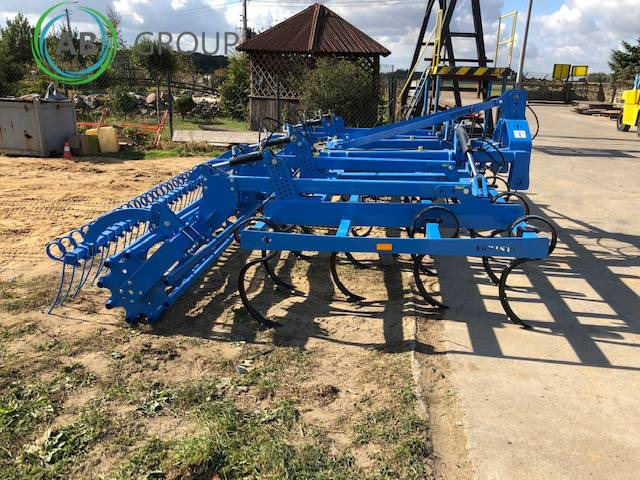 Cultivator and stubble cultivator hydraulically folded 5 m Agristal KUŚ - Cultivator: picture 5 Cultivator and stubble cultivator hydraulically folded 5 m Agristal KUŚ - Cultivator: picture 5