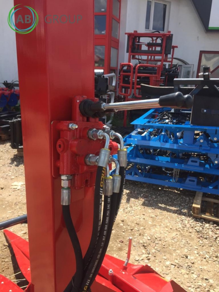 Fimaks single row maize chopper MC10X - on stock - Corn header: picture 5 Fimaks single row maize chopper MC10X - on stock - Corn header: picture 5