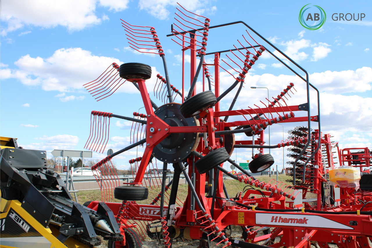 Harmak HT-745 double-rotor rake - demo version - Tedder/ Rake: picture 2 Harmak HT-745 double-rotor rake - demo version - Tedder/ Rake: picture 2