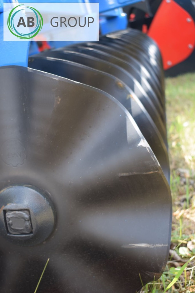 Inter-Tech front disc 2,5 m - Disc harrow: picture 4 Inter-Tech front disc 2,5 m - Disc harrow: picture 4