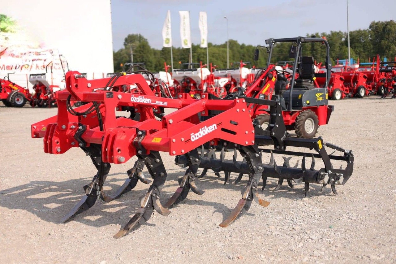 Ozdoken Subsoiler Plough Boltan 545 – 5 tines, demo version - Subsoiler: picture 3 Ozdoken Subsoiler Plough Boltan 545 – 5 tines, demo version - Subsoiler: picture 3