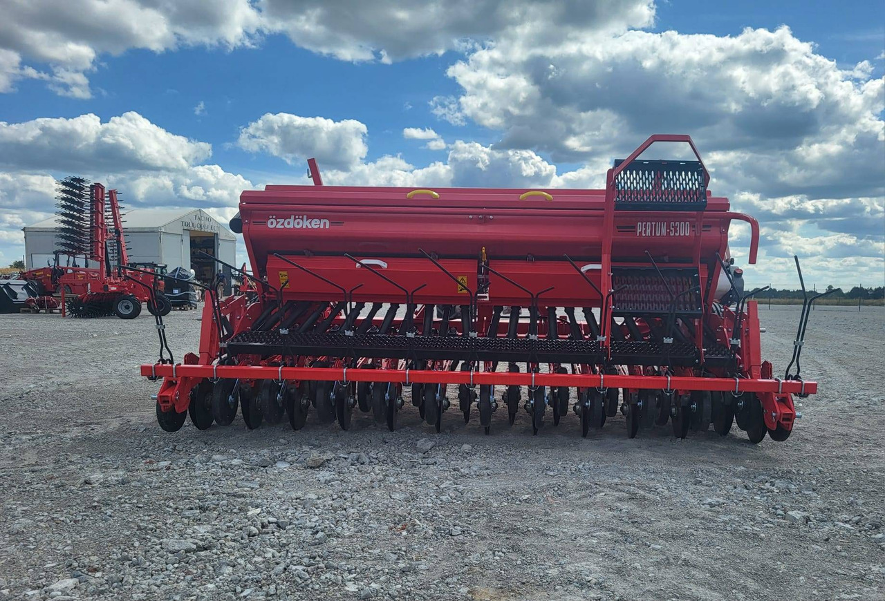 Ozdoken mechanical seed drill Pertum-S 300 - double-disc - on stock - Seed drill: picture 5 Ozdoken mechanical seed drill Pertum-S 300 - double-disc - on stock - Seed drill: picture 5