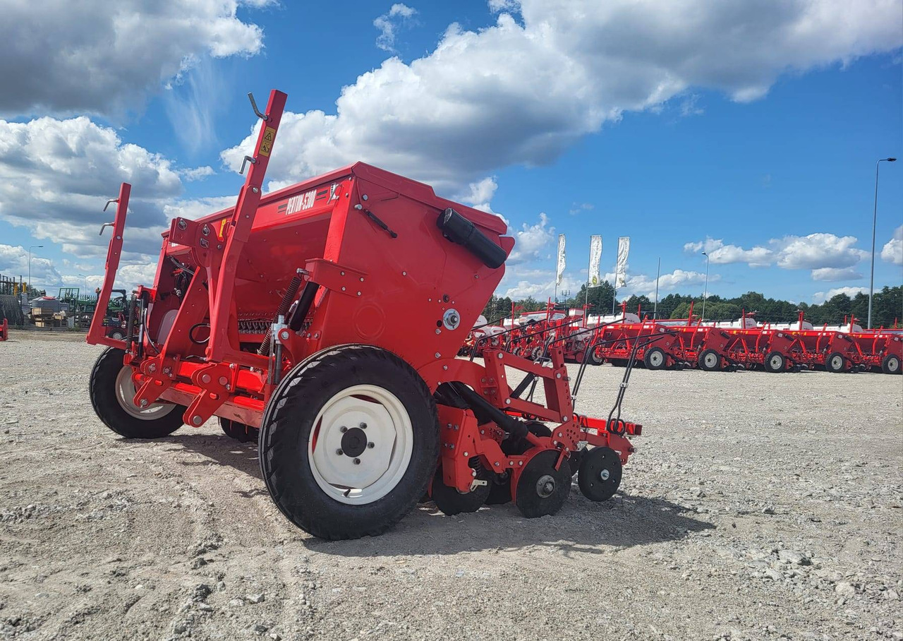 Ozdoken mechanical seed drill Pertum-S 300 - double-disc - on stock - Seed drill: picture 4 Ozdoken mechanical seed drill Pertum-S 300 - double-disc - on stock - Seed drill: picture 4