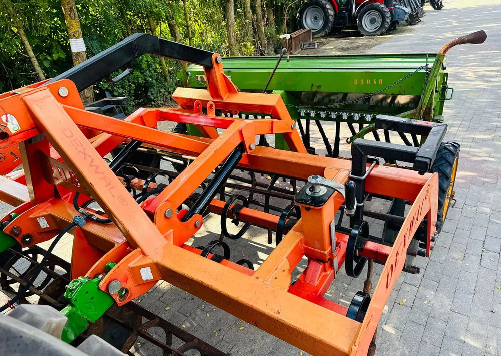 Inny DEXWAL BIS - Combine seed drill: picture 3 Inny DEXWAL BIS - Combine seed drill: picture 3