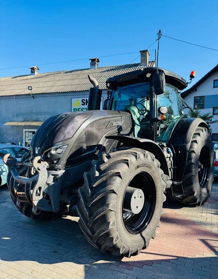 Valtra S394 Twin trac - Farm tractor: picture 1 Valtra S394 Twin trac - Farm tractor: picture 1