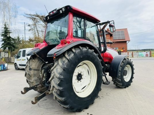 Valtra T160 - Farm tractor: picture 5 Valtra T160 - Farm tractor: picture 5