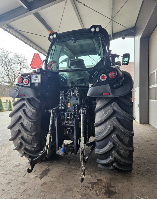 Farm tractor Deutz-Fahr Agrotron Warrior 7250TTV: picture 10