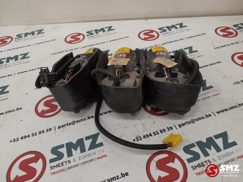 DAF Set van 3 ruitenwissermotors DAF - Wiper for Truck: picture 5 DAF Set van 3 ruitenwissermotors DAF - Wiper for Truck: picture 5