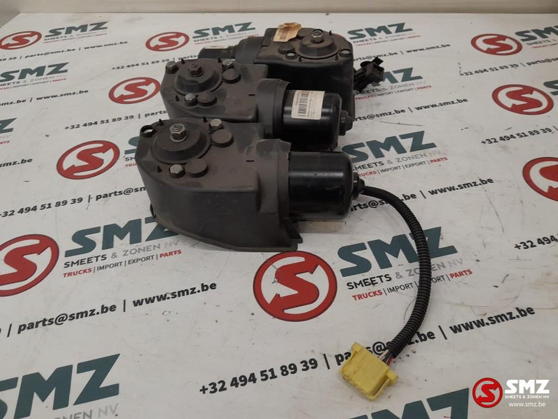 DAF Set van 3 ruitenwissermotors DAF - Wiper for Truck: picture 3 DAF Set van 3 ruitenwissermotors DAF - Wiper for Truck: picture 3