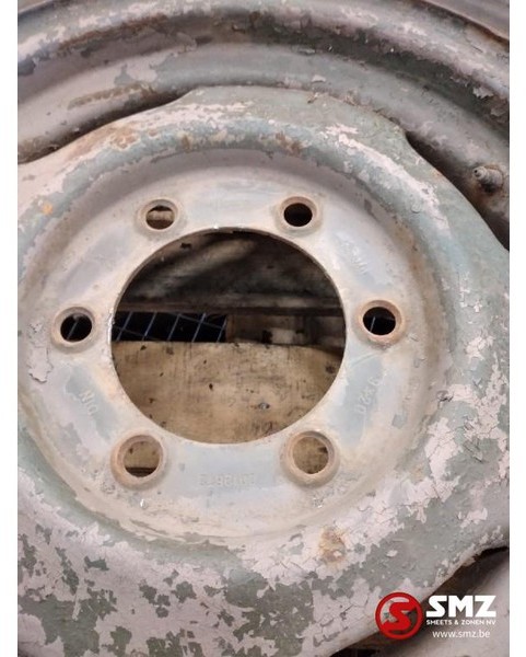 Diversen Occ Band 10.5r20 rechapé + velg - Wheel and tire package for Truck: picture 4 Diversen Occ Band 10.5r20 rechapé + velg - Wheel and tire package for Truck: picture 4