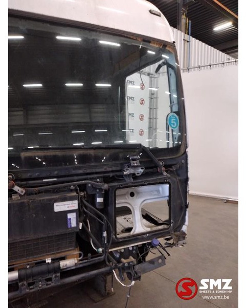 MAN Occ Cabine compleet MAN TGX euro 5 - Cab and interior for Truck: picture 3 MAN Occ Cabine compleet MAN TGX euro 5 - Cab and interior for Truck: picture 3