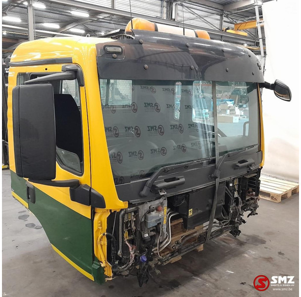 MAN Occ cabine RHD MAN TGS - Cab and interior for Truck: picture 3 MAN Occ cabine RHD MAN TGS - Cab and interior for Truck: picture 3
