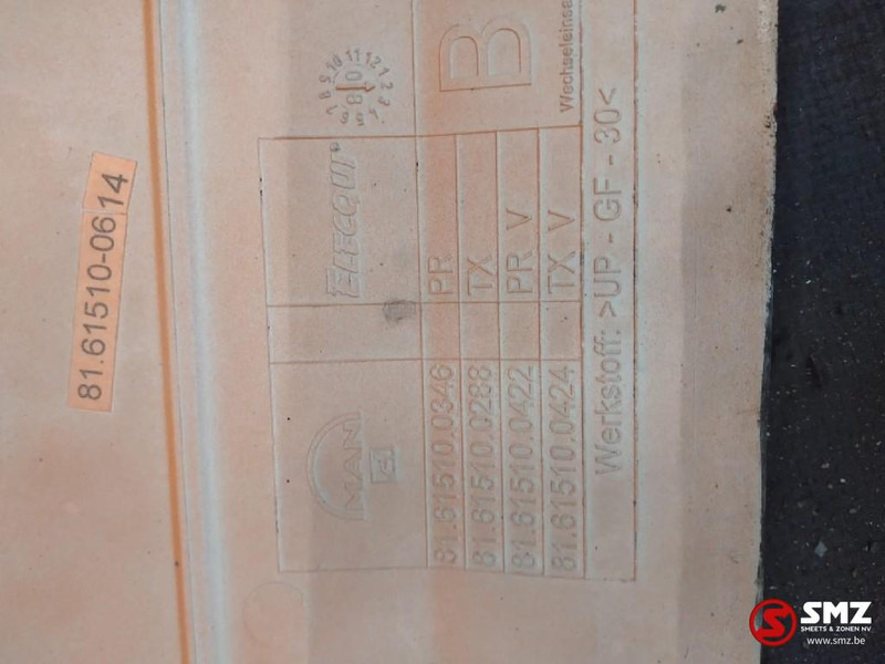 MAN Occ spatbordverlenging rechts MAN - Body and exterior for Truck: picture 3 MAN Occ spatbordverlenging rechts MAN - Body and exterior for Truck: picture 3