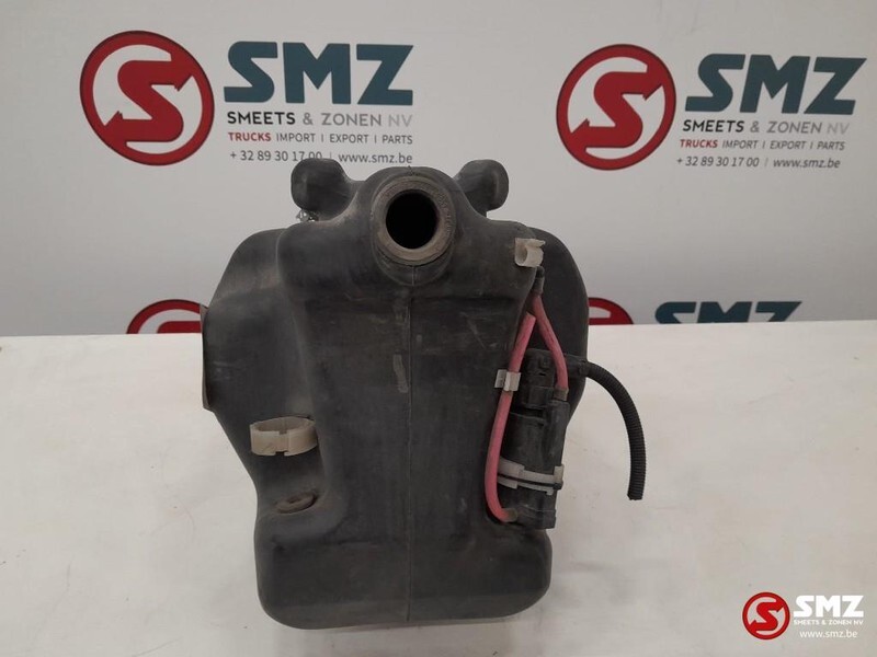 MAN Occ waterreservoir Man TGX 81264810079 - Cab and interior for Truck: picture 2 MAN Occ waterreservoir Man TGX 81264810079 - Cab and interior for Truck: picture 2