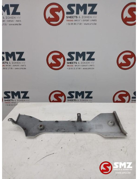 Mercedes-Benz Occ bumperafdekplaat Mercedes Actros MP4 A96088569 - Bumper for Truck: picture 2 Mercedes-Benz Occ bumperafdekplaat Mercedes Actros MP4 A96088569 - Bumper for Truck: picture 2