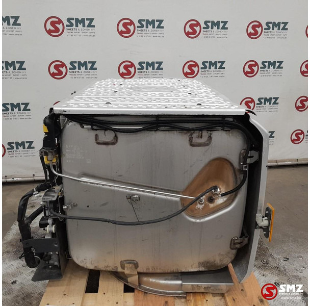 Mercedes-Benz Occ katalysator Euro 6 Mercedes - Catalytic converter for Truck: picture 4 Mercedes-Benz Occ katalysator Euro 6 Mercedes - Catalytic converter for Truck: picture 4