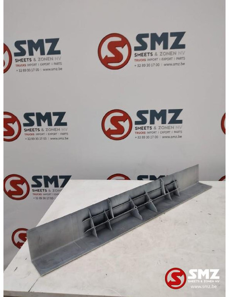 Mercedes-Benz Occ opstapplaat bumper Mercedes Actros MP2 A943885 - Bumper for Truck: picture 2 Mercedes-Benz Occ opstapplaat bumper Mercedes Actros MP2 A943885 - Bumper for Truck: picture 2