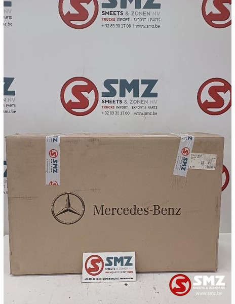 Mercedes-Benz Spiegelarm rechts mercedes - Rear view mirror for Truck: picture 3 Mercedes-Benz Spiegelarm rechts mercedes - Rear view mirror for Truck: picture 3