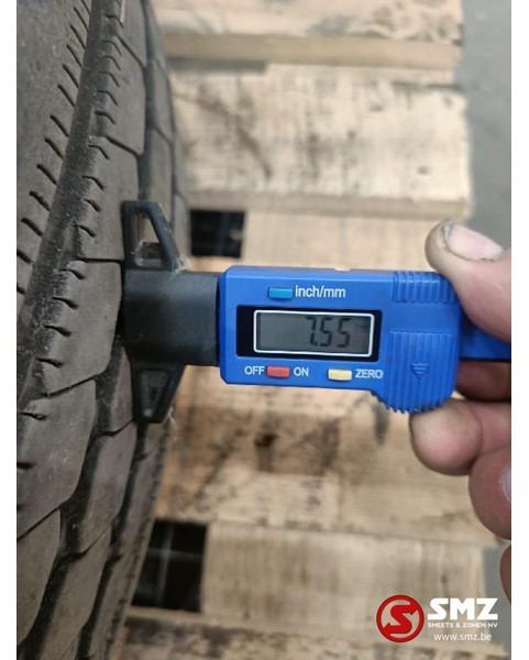 Michelin Occ Band 235/80R22.5 Michelin - Tire for Truck: picture 4 Michelin Occ Band 235/80R22.5 Michelin - Tire for Truck: picture 4