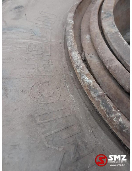 Michelin Occ industrieband Michelin 20.5-25 - Tire for Truck: picture 2 Michelin Occ industrieband Michelin 20.5-25 - Tire for Truck: picture 2