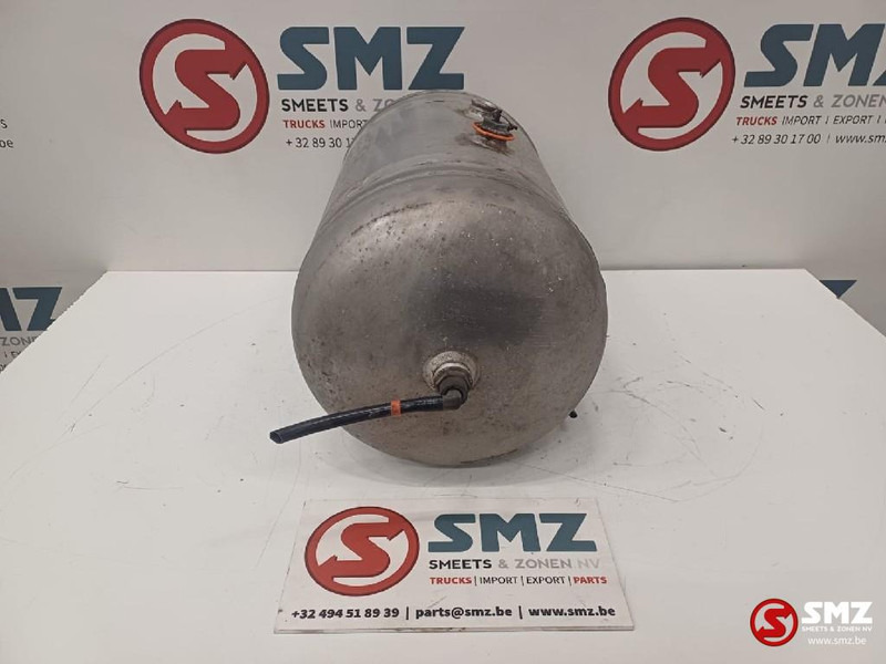 Renault Occ luchtketel 40L 13Bar Renault - Spare parts for Truck: picture 4 Renault Occ luchtketel 40L 13Bar Renault - Spare parts for Truck: picture 4