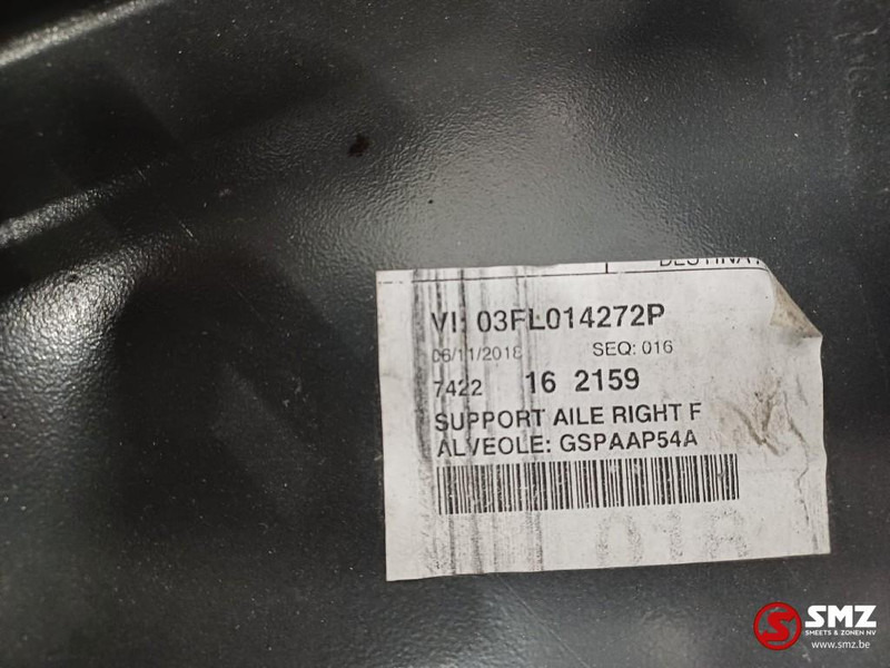 Body and exterior for Truck Volvo Occ spatbordsteun vooras rechtsachter Volvo: picture 6