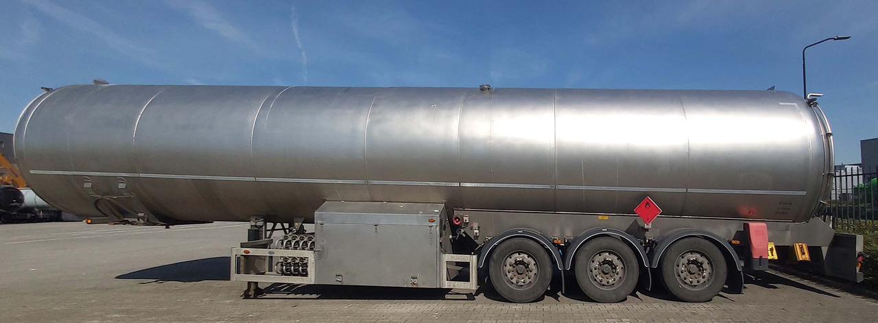 INDOX Gas tank semi-trailer cryogenic used for LNG, Methan, Methane, ethylene, nitrogen. - Tanker semi-trailer: picture 4 INDOX Gas tank semi-trailer cryogenic used for LNG, Methan, Methane, ethylene, nitrogen. - Tanker semi-trailer: picture 4